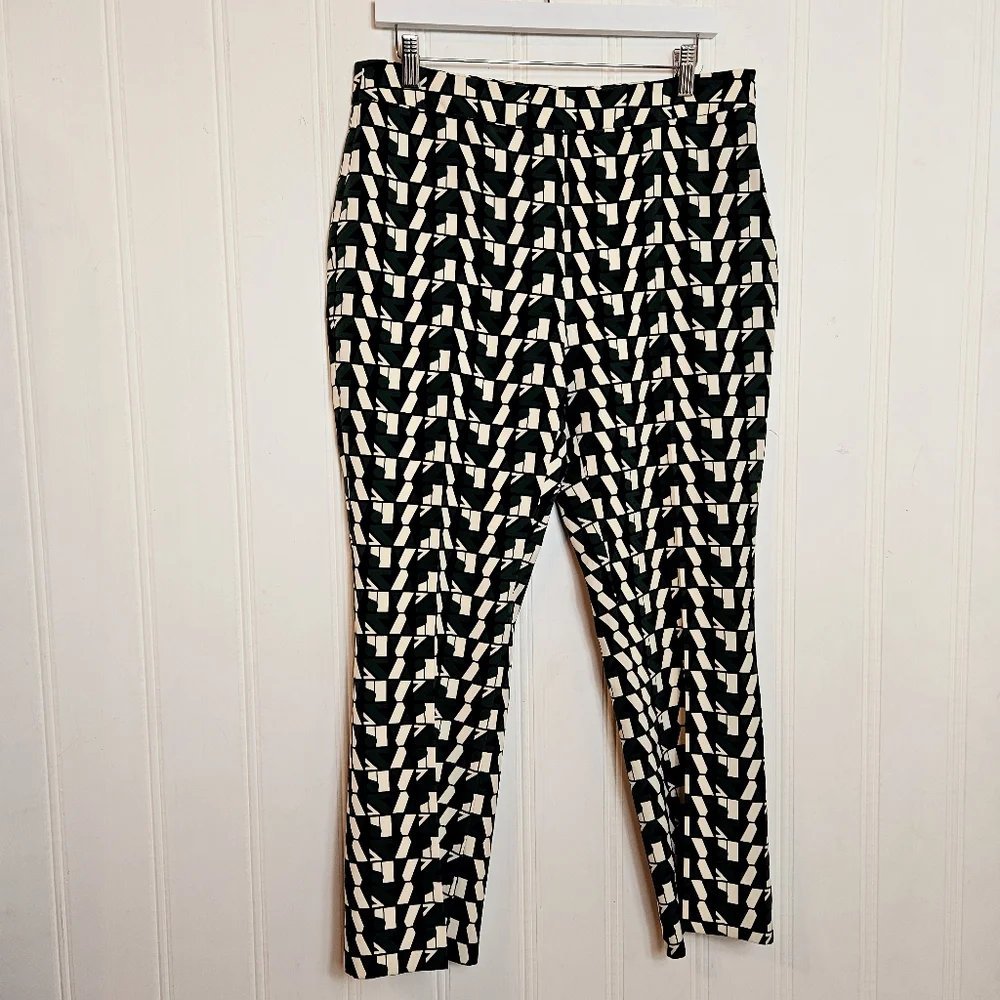 Zara High Waist Black Green Geo Logo Print Cropped Trousers Women’s Large